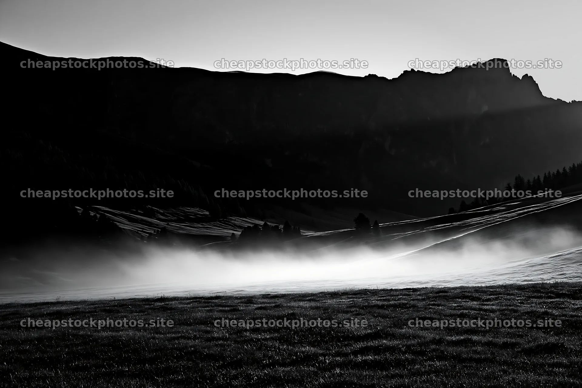 Alpe di Siusi meadow sunbeams create misty landscape – stock photos 9722x6480
