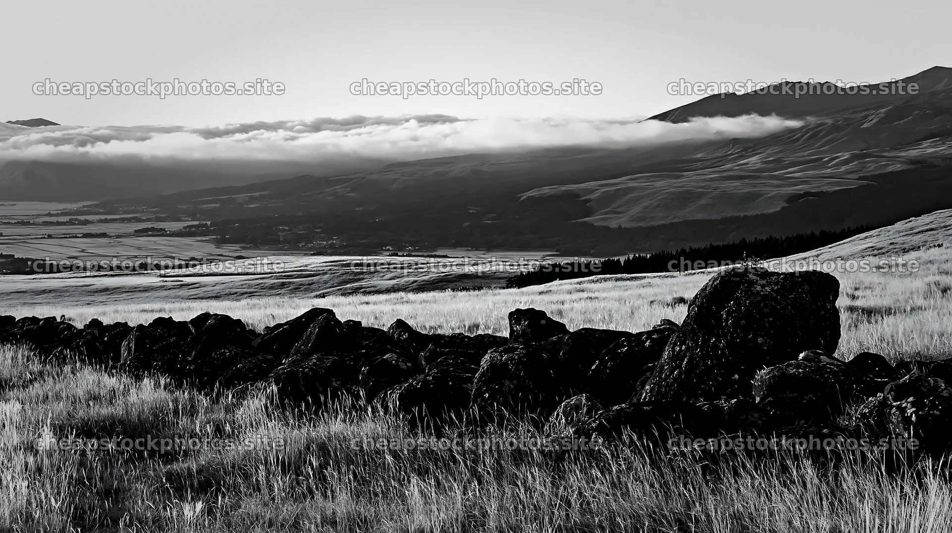 Restored Kumamoto silver grass meadow with boulders – stock photos 10608x5938